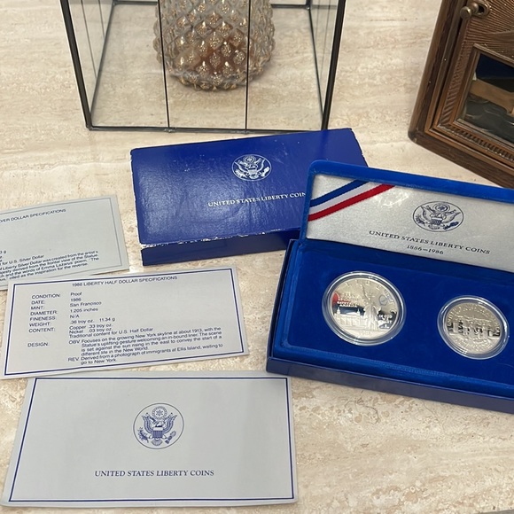 USA Ellis Island 1986 Liberty Half Dollar Silver Dollar W COA 90% SILVER - Picture 14 of 14